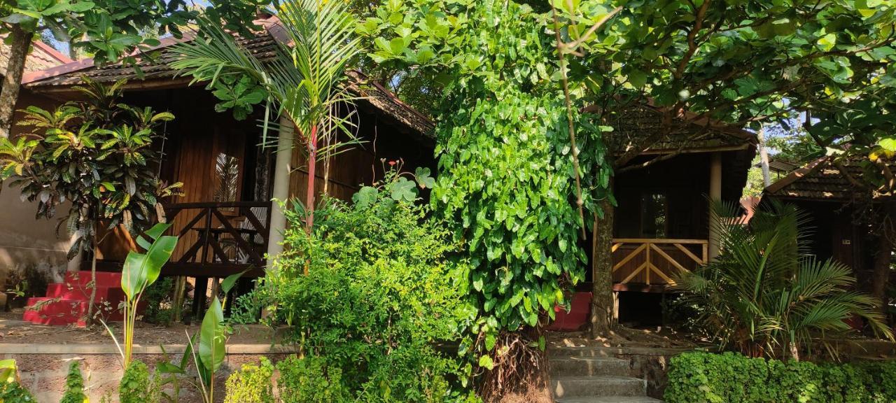 Sandra Eco Varkala Extérieur photo